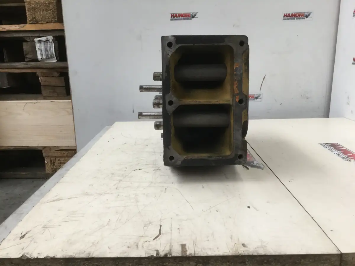 KOMATSU 6152131110 GEBROKEN - Afbeelding 7