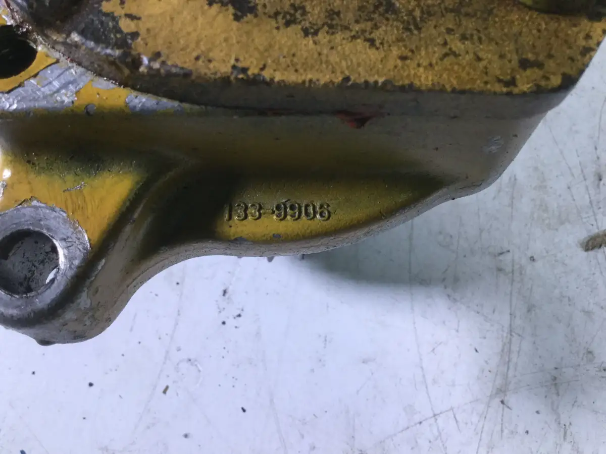 CATERPILLAR PTO HOUSING 1339906 USED - Picture 2