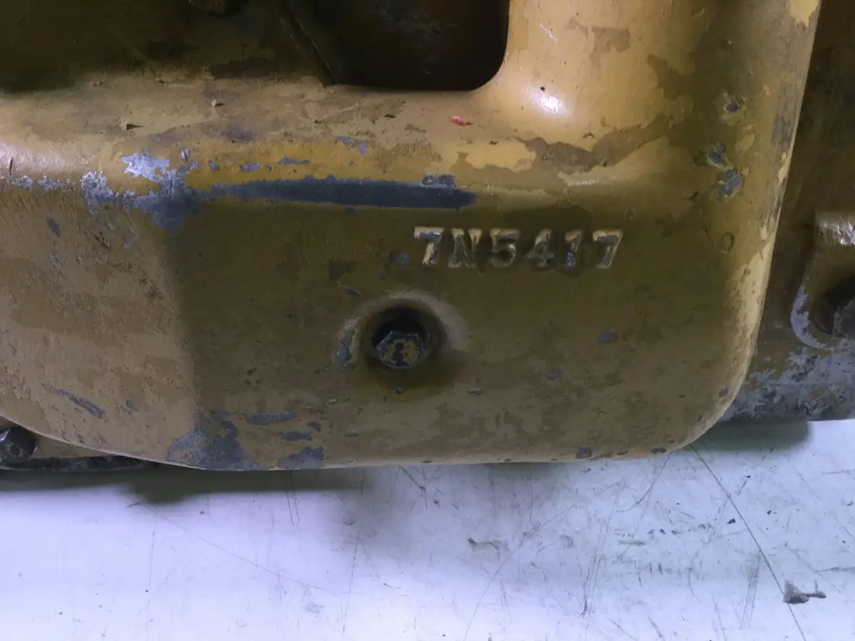 CATERPILLAR OIL SUMP PAN 4W9572 USED - Picture 2