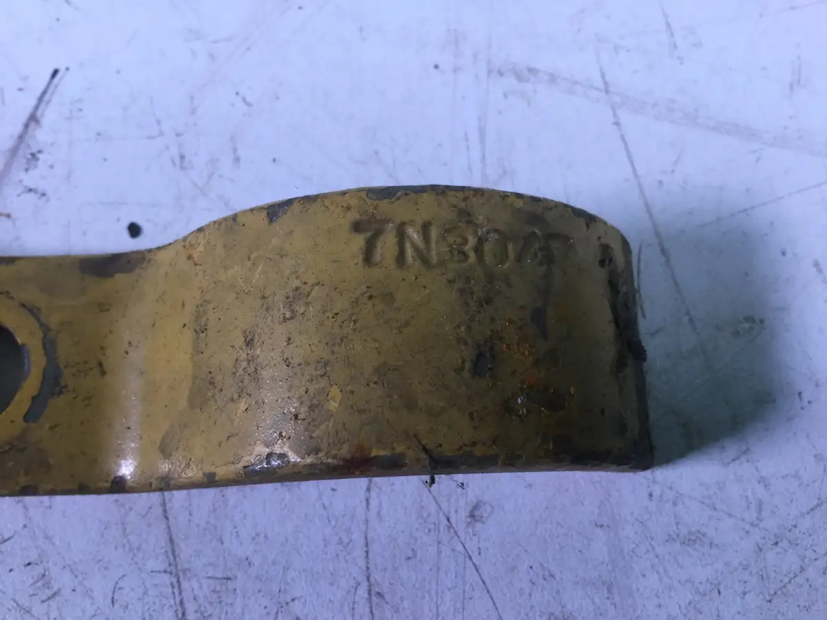CATERPILLAR CLAMP 7N3047 USED - Picture 2