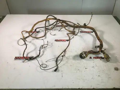 CATERPILLAR ENGINE WIRING LOOM 8V1935 USED