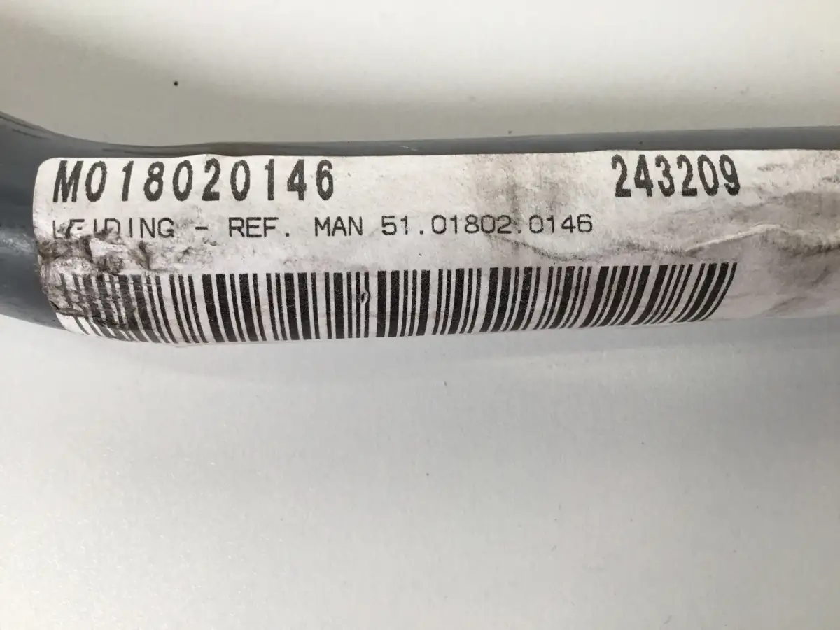 MAN AIR INTAKE HOSE 51018020176 USED - Picture 2