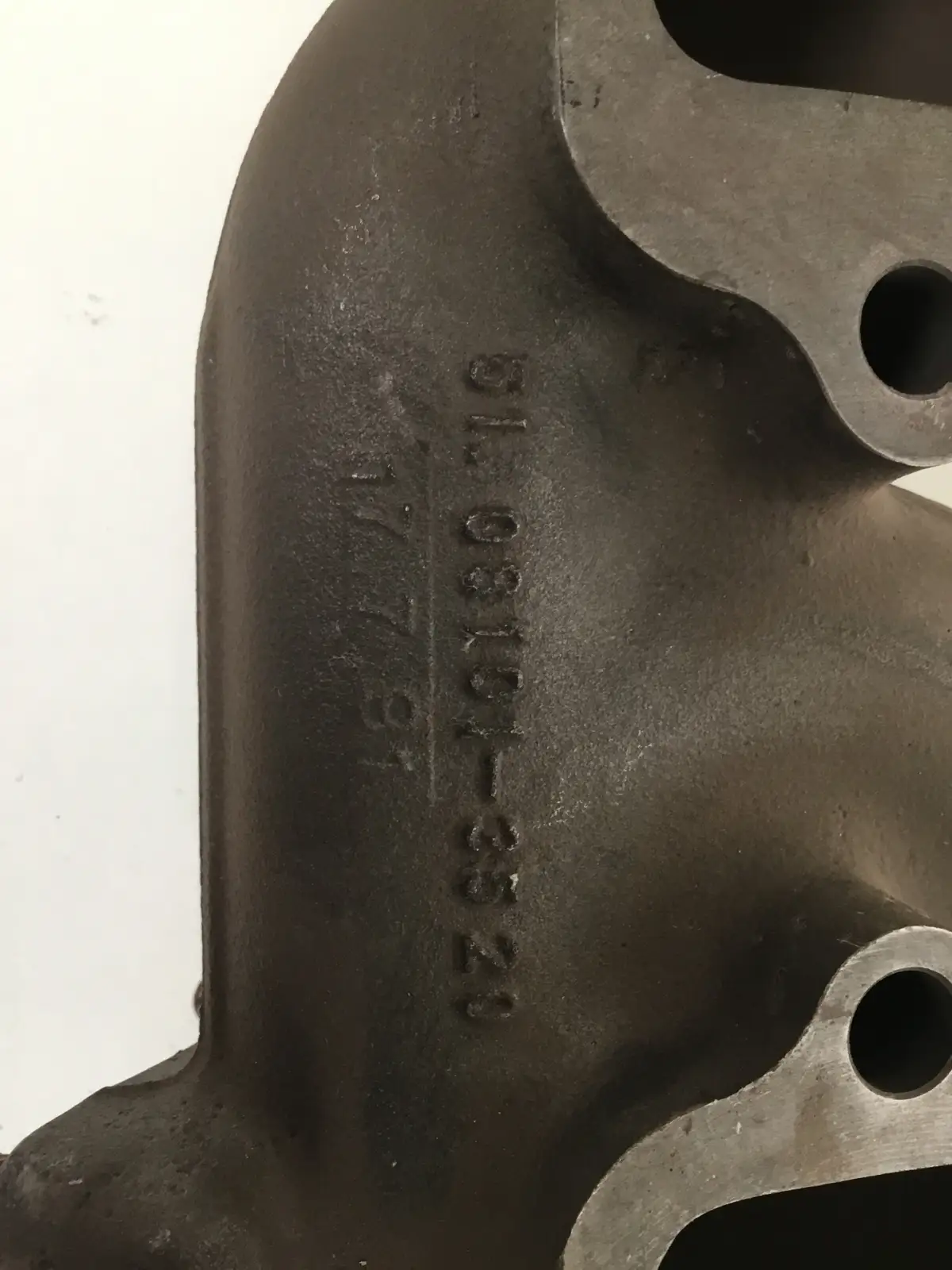 MAN EXHAUST MANIFOLD 51081010685 USED - Picture 2