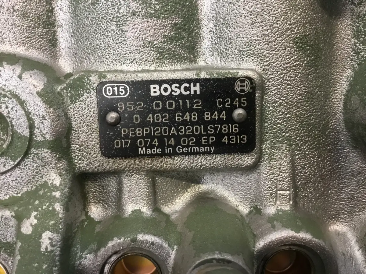 BOMBA DE COMBUSTIBLE BOSCH 0402648844 USADA - Imagen 4