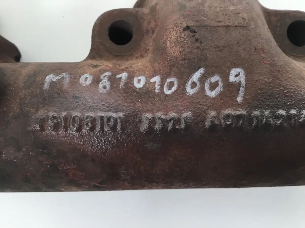 MAN EXHAUST MANIFOLD 51081010609 USED - Picture 2