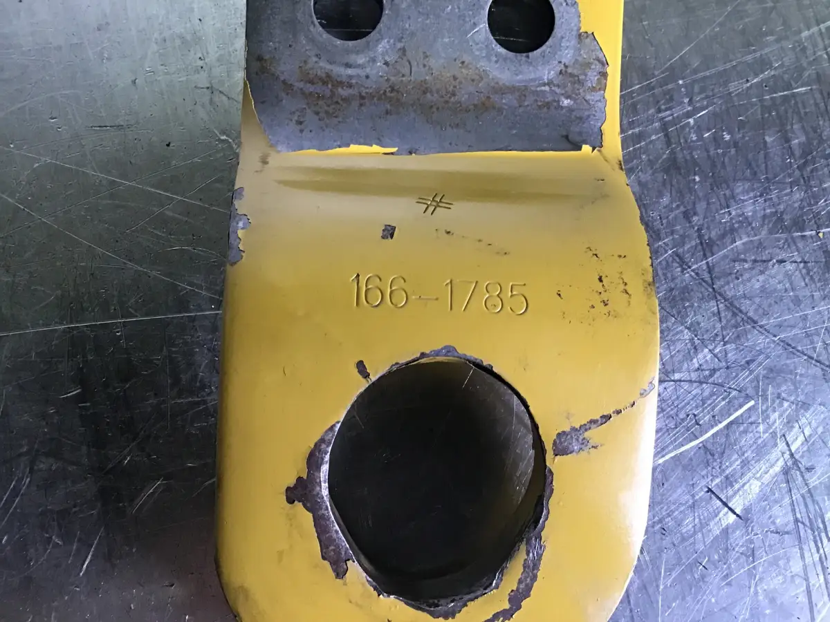 CATERPILLAR LIFTING EYE 1661785 USED - Picture 2