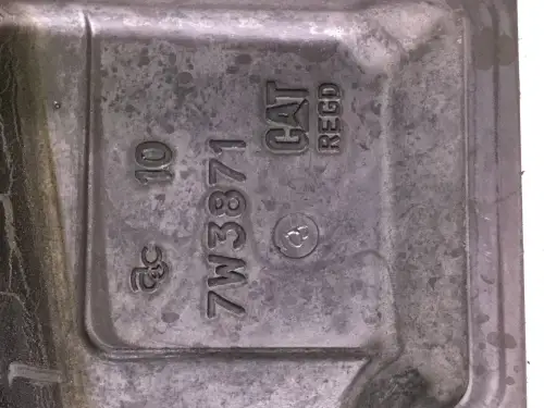 CATERPILLAR VALVE COVER 7W3871 USED - Thumb image 2