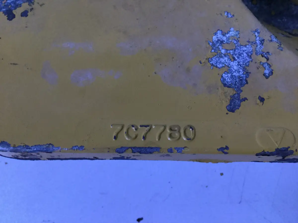 CATERPILLAR CAT 3412 COVER 7C7780 USED - Picture 2