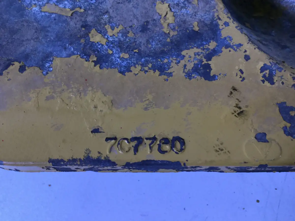 CATERPILLAR CAT 3412 COVER 7C7780 USED - Picture 2