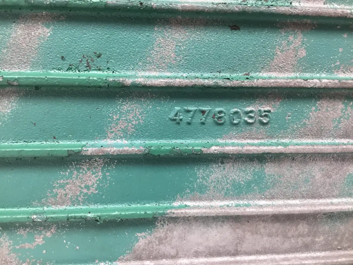 VOLVO 4778035 USAGÉ - Image 2