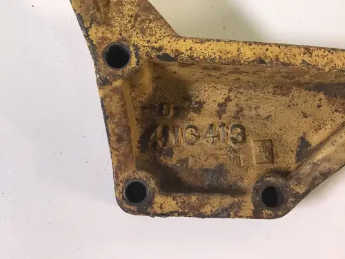 CATERPILLAR ALTERNATOR SUPPORT 4N6413 USED - Thumb image 3