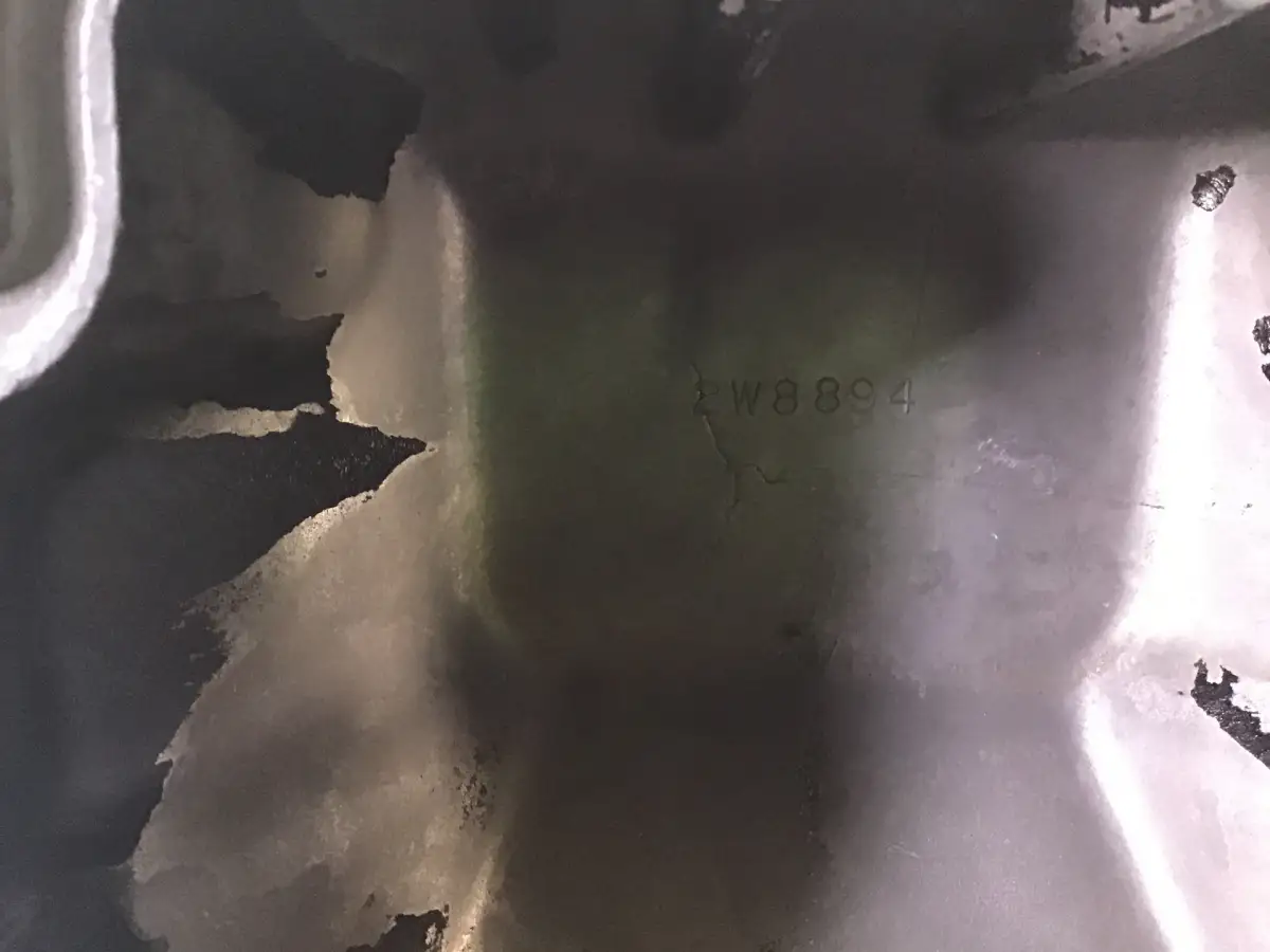 CATERPILLAR ROCKER COVER 2W8894 USED - Picture 3