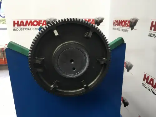 DEUTZ EJE DE LEVAS 04909275 USADO - Imagen miniatura 3