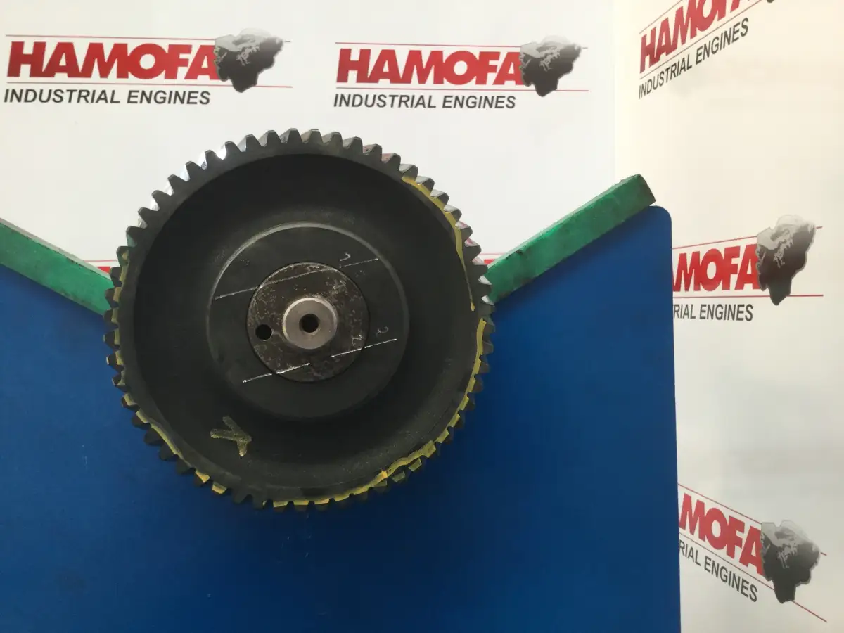 ARBRE À CAMES DEUTZ 04237187 USÉ - Image 4