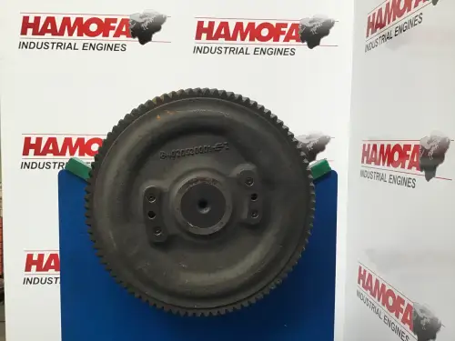 ÁRBOL DE LEVA CON MECANISMO DE AVANCE MERCEDES A4410501701 USADO