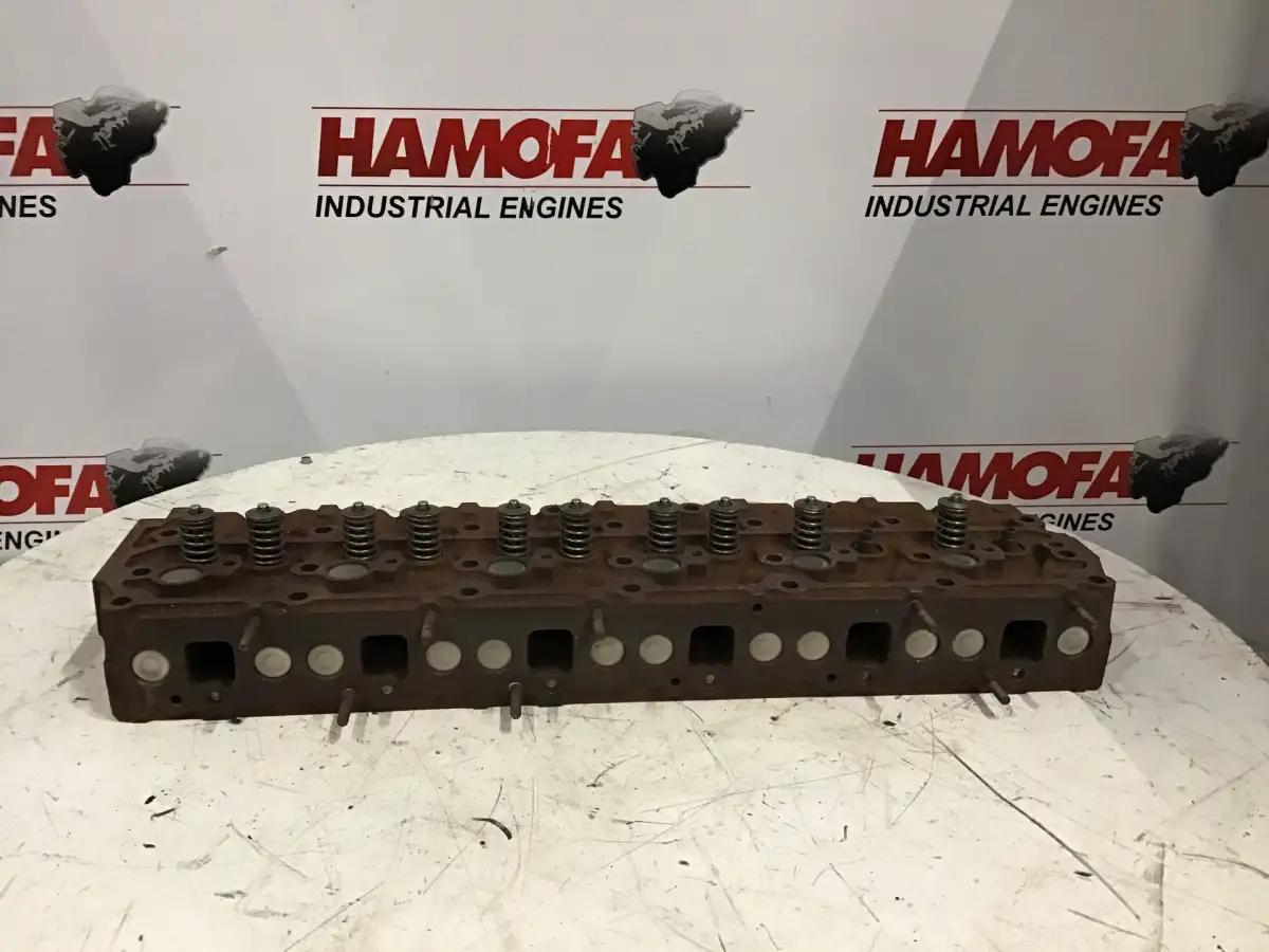 VOLVO CYLINDER HEAD 1001516 USED - Picture 4