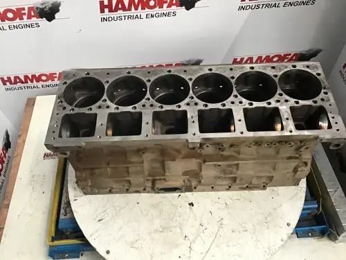 CUMMINS 35079042 USED VALVE COVER - Thumb image 1