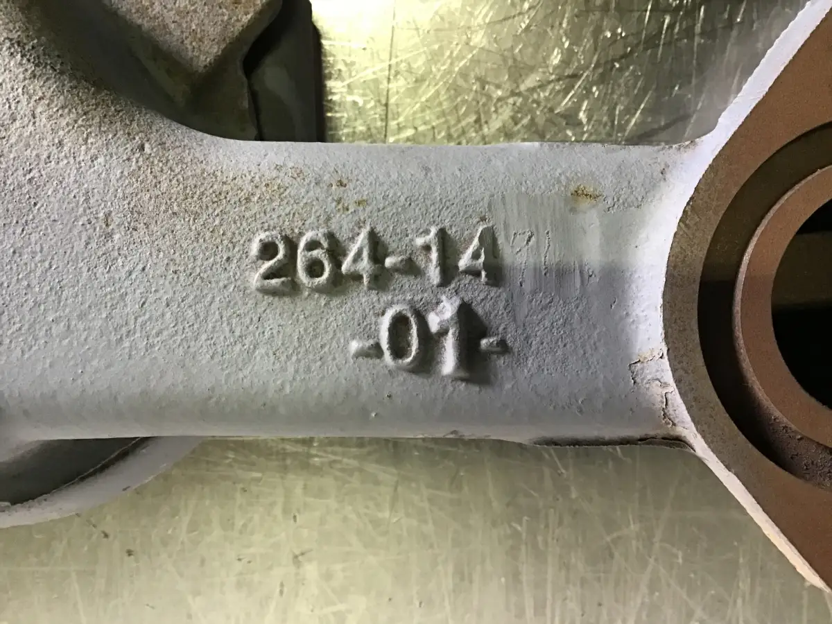 CATERPILLAR OIL FILTER HOUSING 2641491 USED - Picture 2
