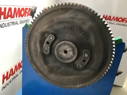 MERCEDES 422 051 1101 UTILISÉ - Miniature 4
