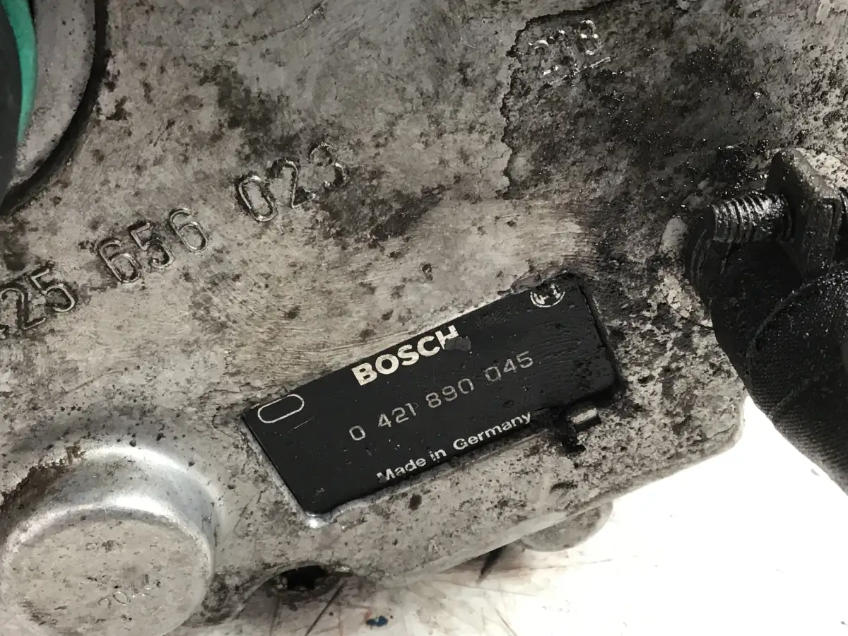 BOMBA DE COMBUSTIBLE BOSCH 0402698808 USADA - Imagen 3