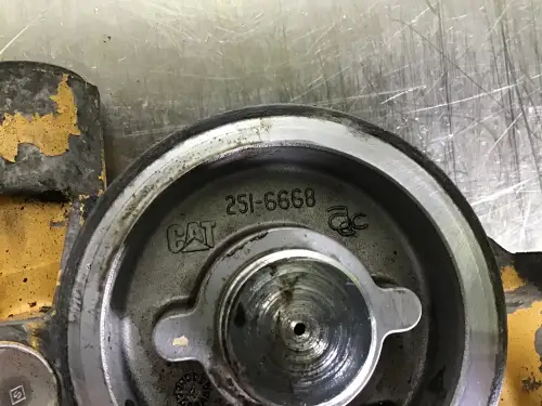 CATERPILLAR OIL FILTER HOUSING 2516668 USED - Thumb image 2