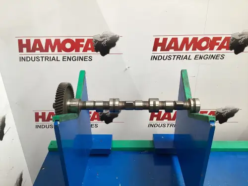 DEUTZ DEU F3L912 CIGÜEÑAL CON ENGRANAJE 3362834 USADO