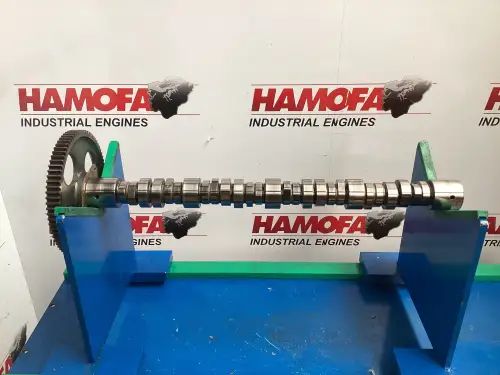 CUMMINS CUM V903 ÁRBOL DE LEVAS CON ENGRENAGE 215580 USADO