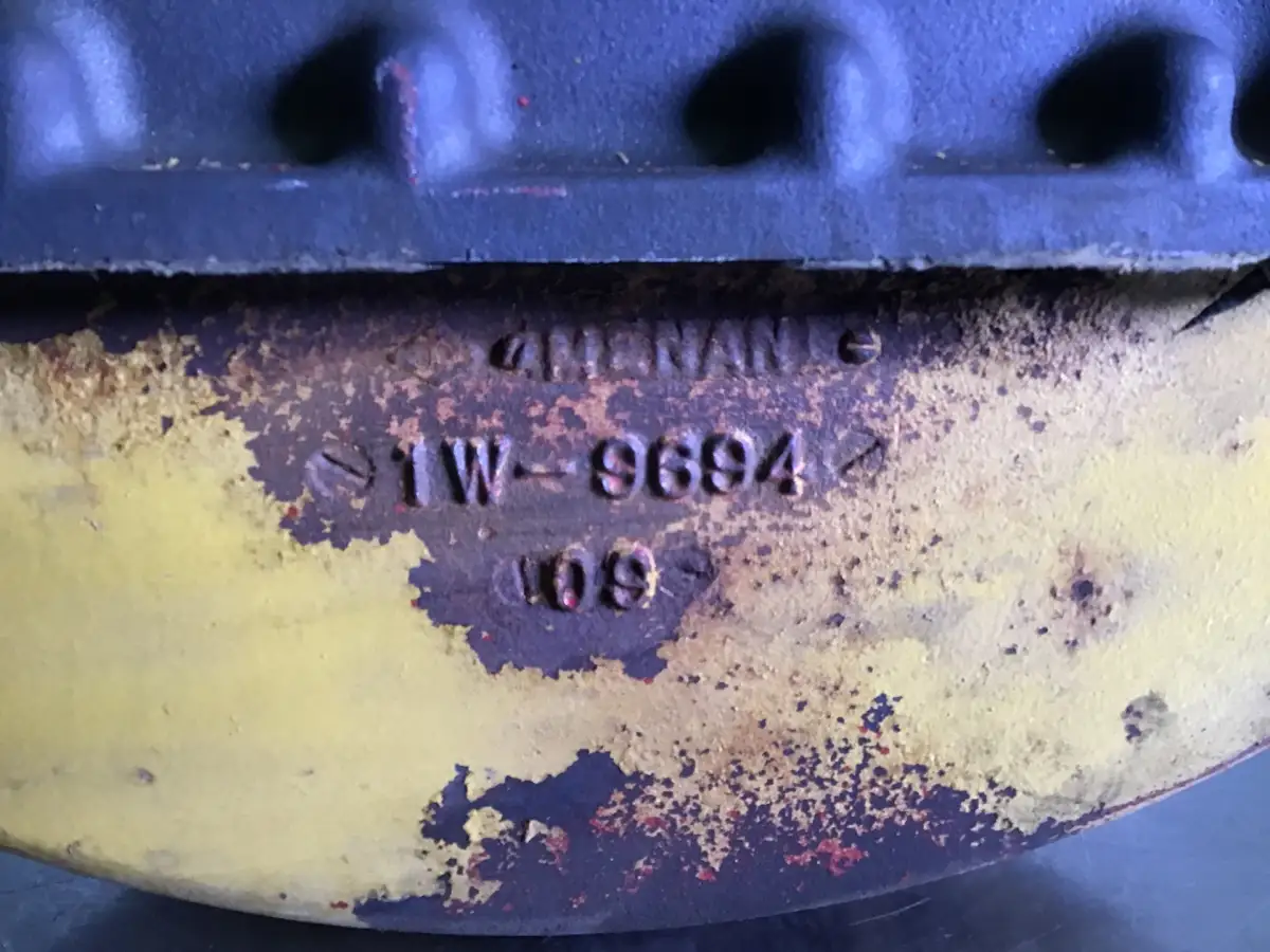 CATERPILLAR FLYWHEEL HOUSING 1W9694 USED - Picture 2