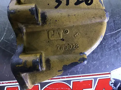 CATERPILLAR OIL FILTER HOUSING 7W9028 USED - Thumb image 2