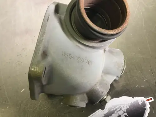 CATERPILLAR OIL COOLER COVER 1557975 USED - Thumb image 2
