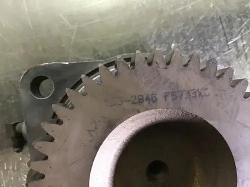 CATERPILLAR SPUR GEAR 1552946 USED - Thumb image 2