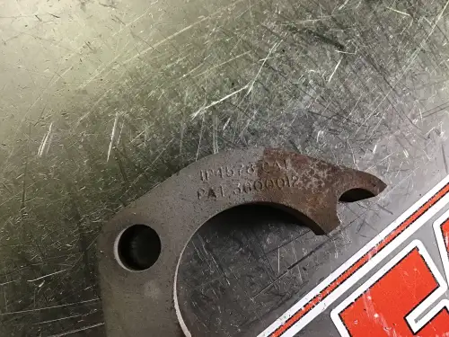 CATERPILLAR KLEMMSTÜCK 1P4578 GEBRAUCHT – Vorschaubild 2