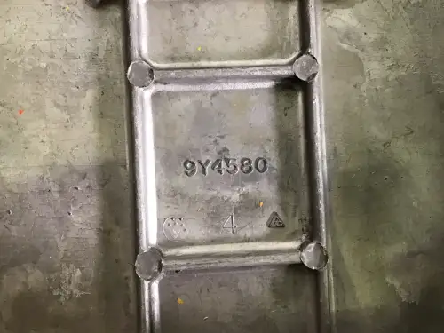 CATERPILLAR STÖßDECKEL 9Y4580 GEBRAUCHT – Vorschaubild 2