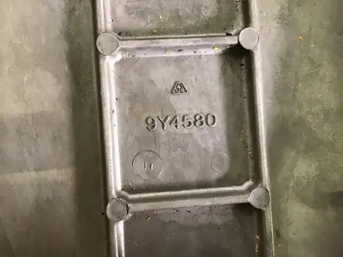 CATERPILLAR ROCKER COVER 9Y4580 USED - Thumb image 2
