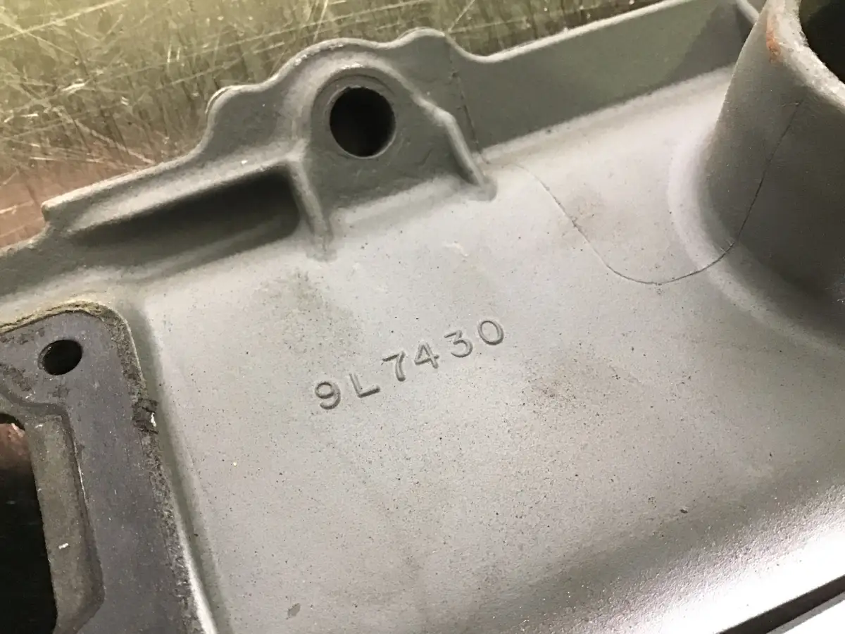 CATERPILLAR ROCKER COVER 9L7430 USED - Picture 2
