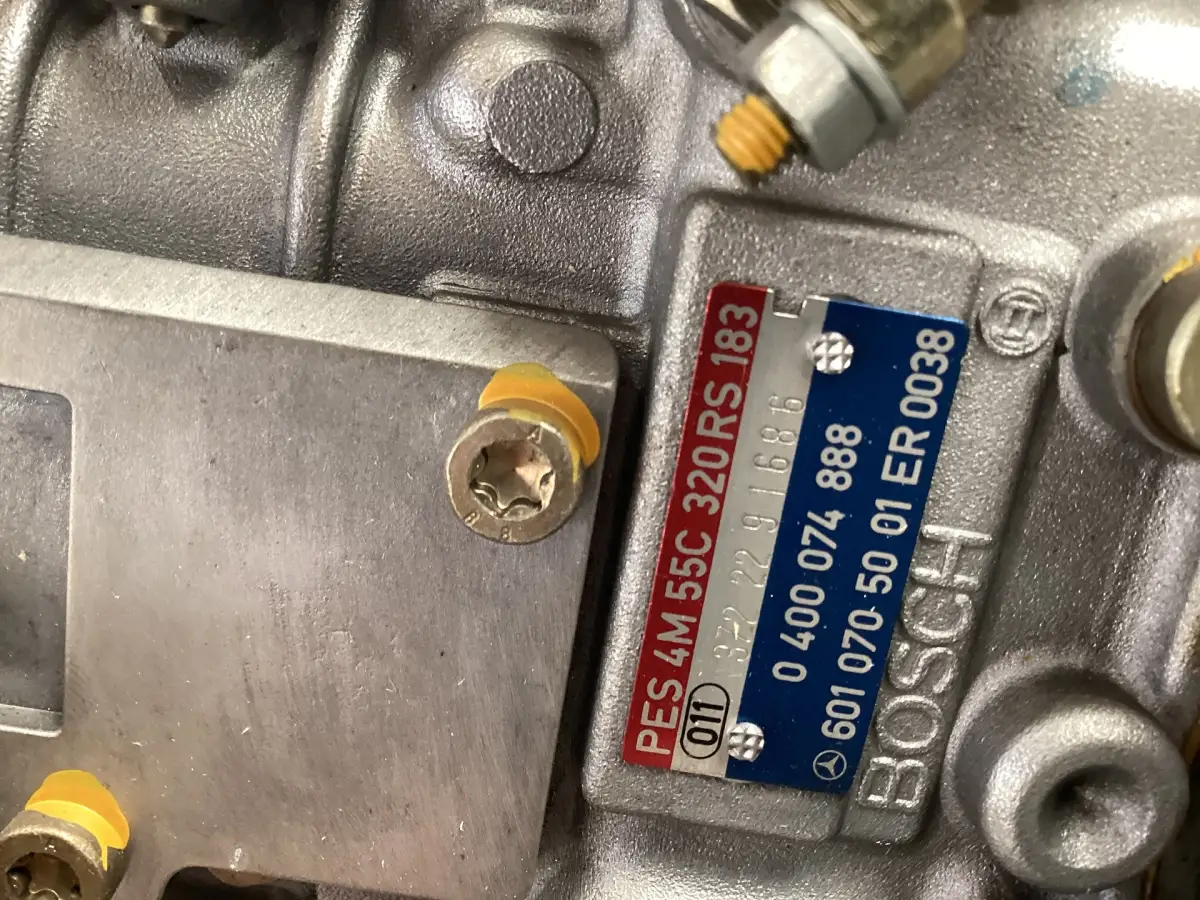 BOSCH KRAFTSTOFFPUMPE 0400074888 GEBRAUCHT – Bild 2