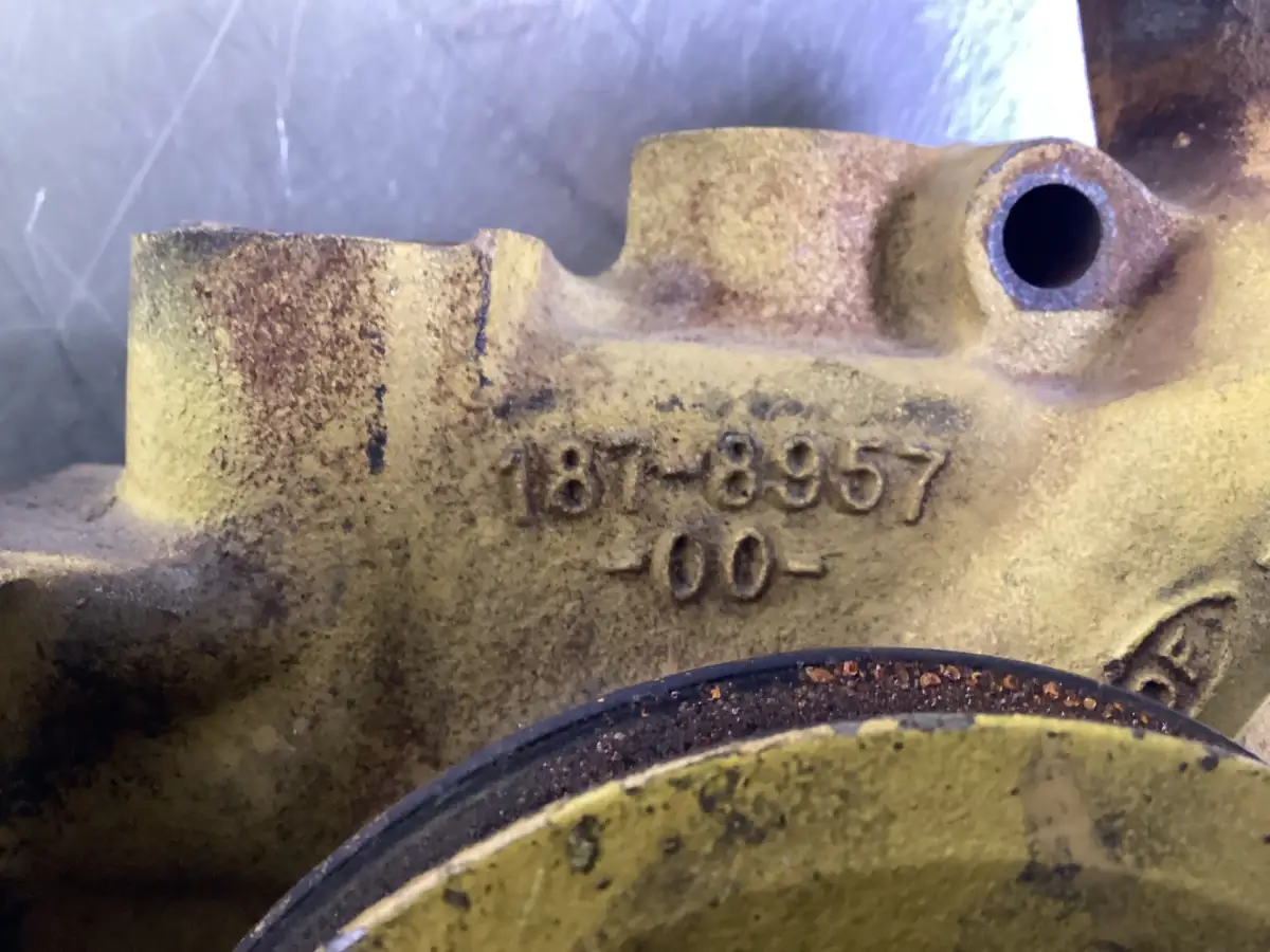 CATERPILLAR WATERPUMP 3522153 USED - Picture 2