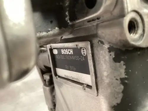 BOSCH FUEL PUMP 0403446302 USED - Thumb image 2