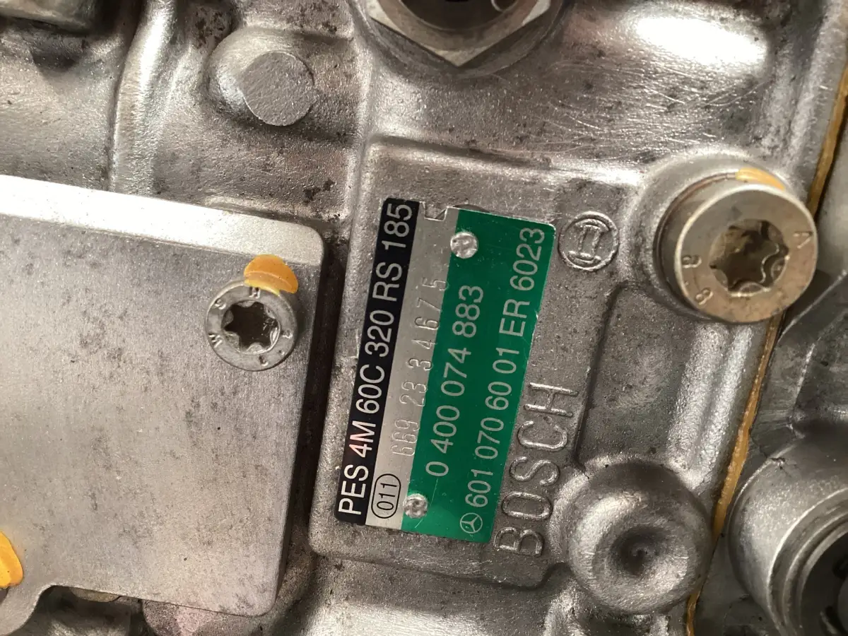 BOSCH FUEL PUMP 0400074883 USED - Picture 2