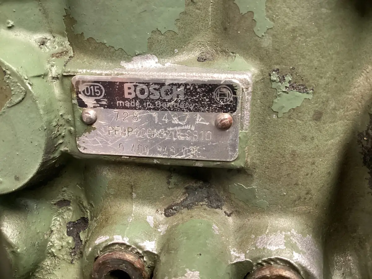 USED BOSCH FUEL PUMP 0401848038 - Picture 3