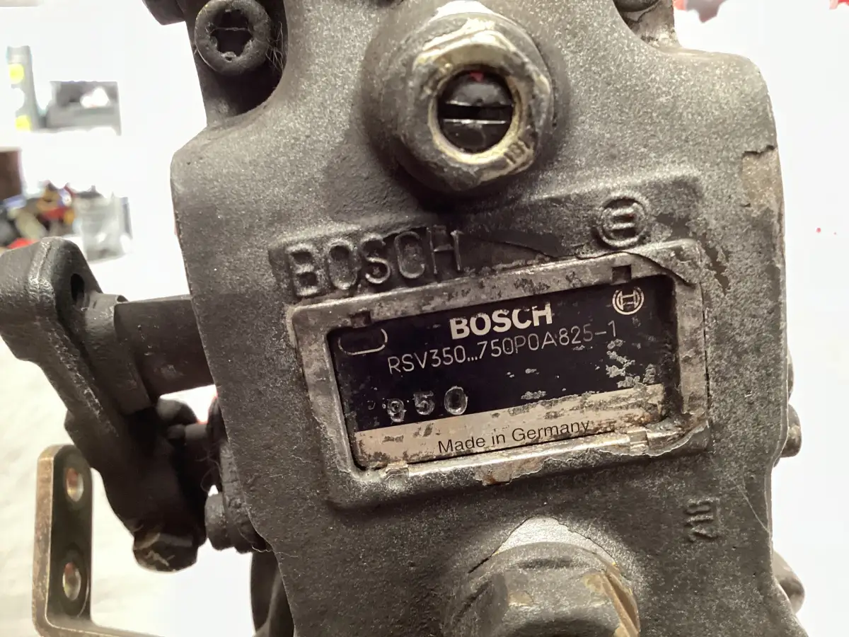 BOSCH FUEL PUMP 0402670801 USED - Picture 2