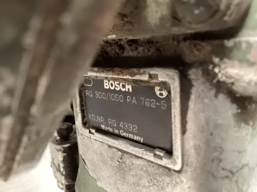 BOSCH FUEL PUMP 0402648817 USED - Thumb image 2