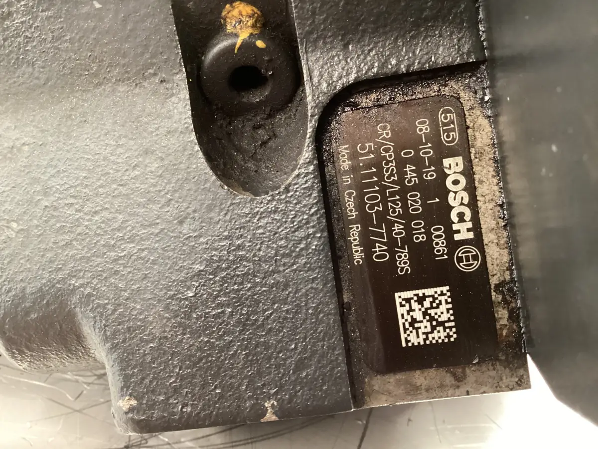 USED BOSCH COMMON RAIL PUMP 0445020018 - Picture 3