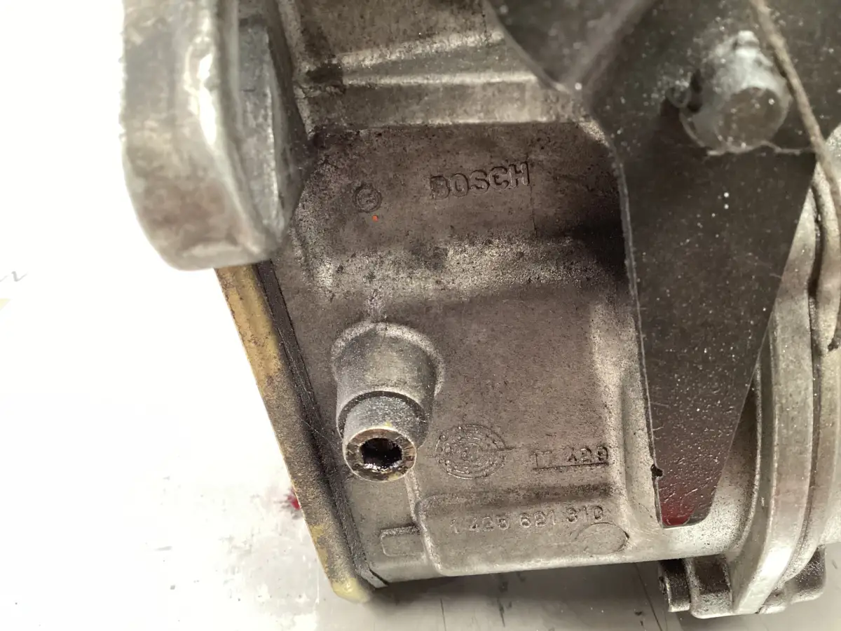 BOSCH FUEL PUMP 0400074904 USED - Picture 2