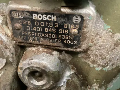 POMPE À CARBURANT BOSCH 0401846918 D'OCCASION - Miniature 3