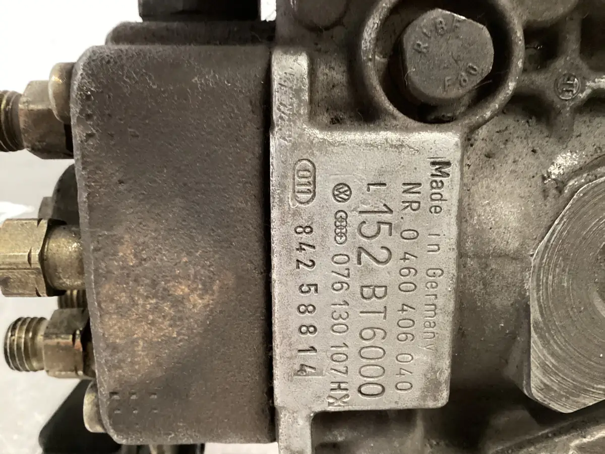 BOSCH FUEL PUMP 0460406040 USED - Picture 2