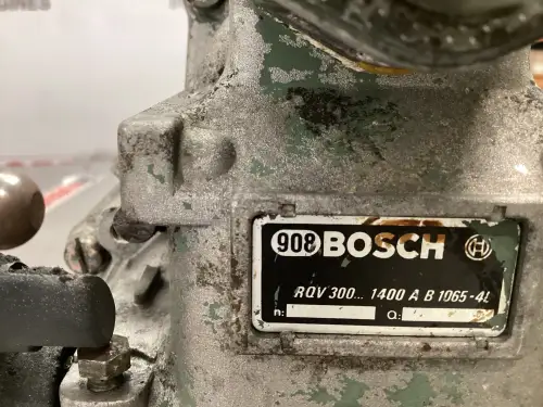 POMPE À CARBURANT BOSCH 0400846522 ENCADRÉE - Miniature 2