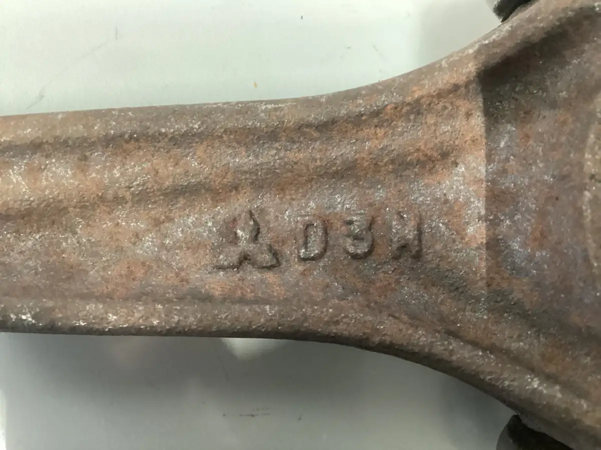 CATERPILLAR D3N USED - Picture 2