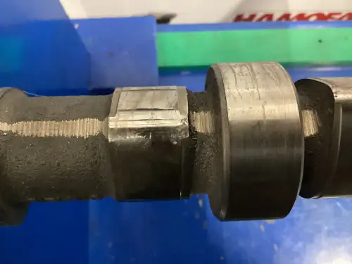 CUMMINS CAMSHAFT 3929886 USED - Thumb image 3
