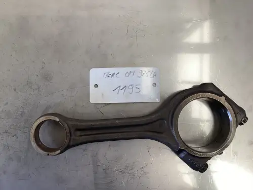 PIEZA MERCEDES 906 DE BIELA USADA